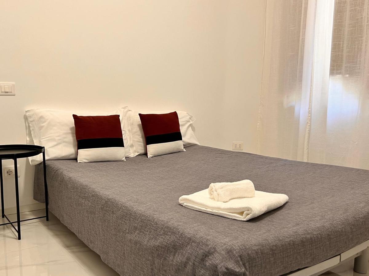Pierrot E La Luna House Salerno Centro Kültér fotó